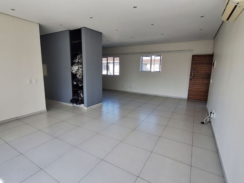 Apartment To Rent in Sheffield Beach - Photo 3