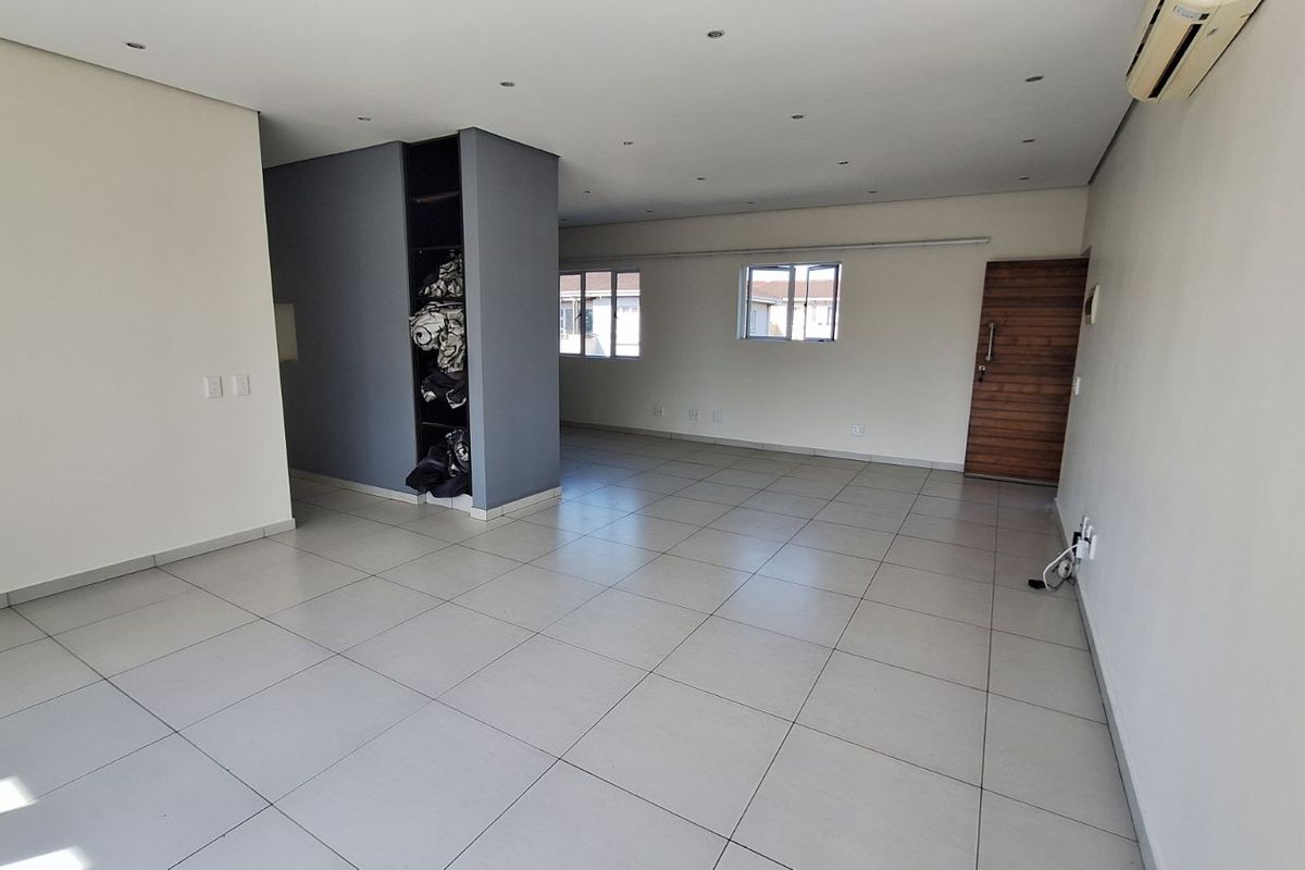 Apartment To Rent in Sheffield Beach - Photo 3