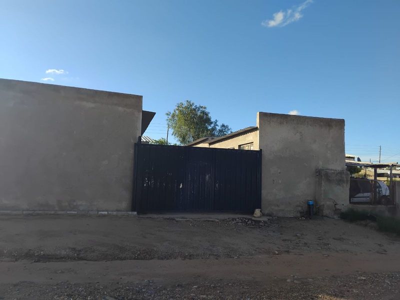 House For Sale in Polokwane Ext 71 - Photo 2