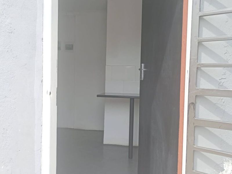 Apartment To Rent in Vosloorus Ext 6 - Photo 3