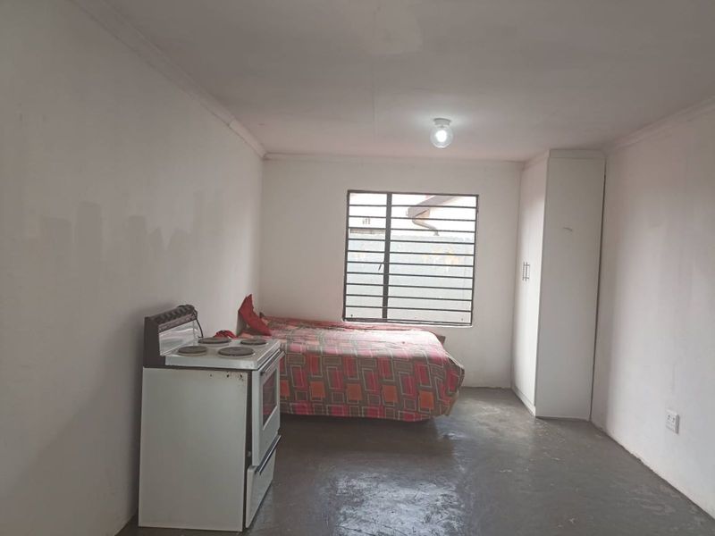 Apartment To Rent in Vosloorus Ext 6 - Photo 7