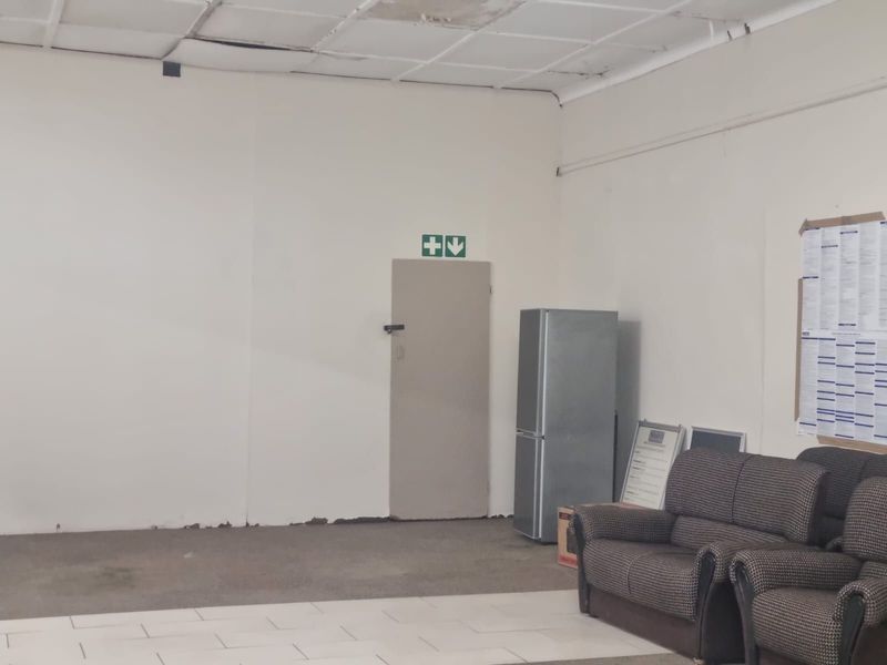 Retail For Sale in Winburg Central - Photo 8