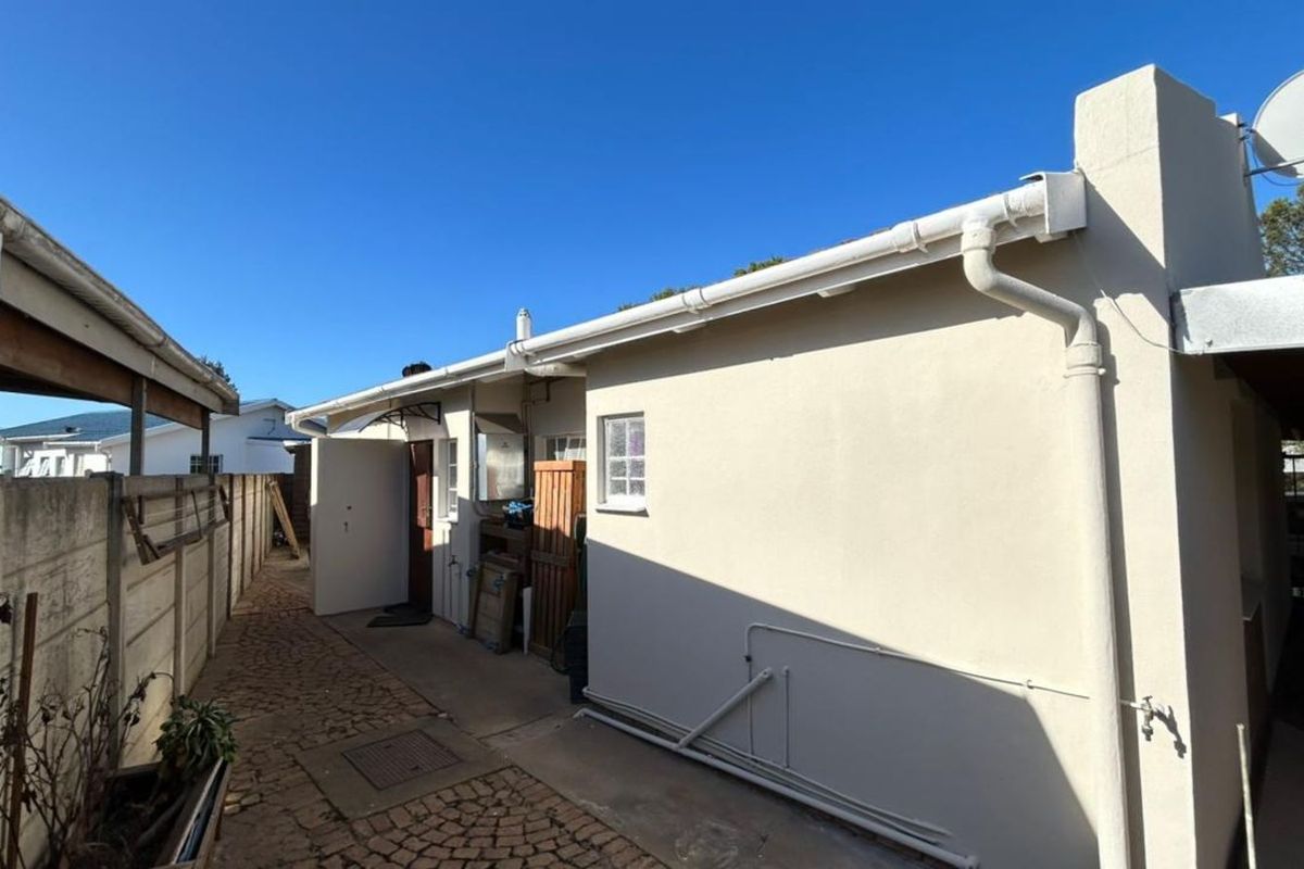 House For Sale in Riversdale Central - Photo 3