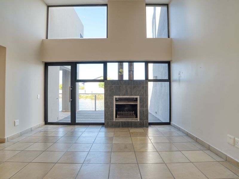 Apartment For Sale in Oubaai - Photo 8