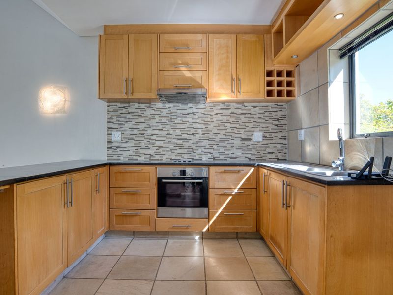 Apartment For Sale in Oubaai - Photo 4