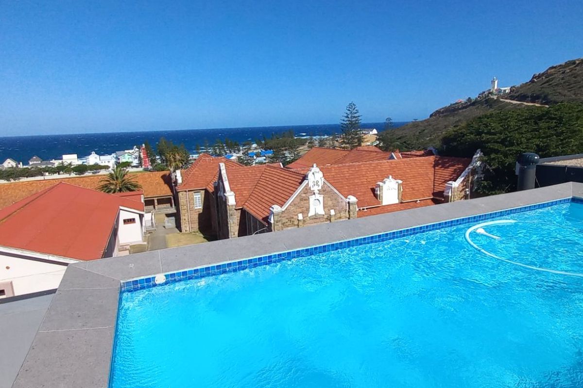 Apartment For Sale in Mossel Bay Central - Photo 2