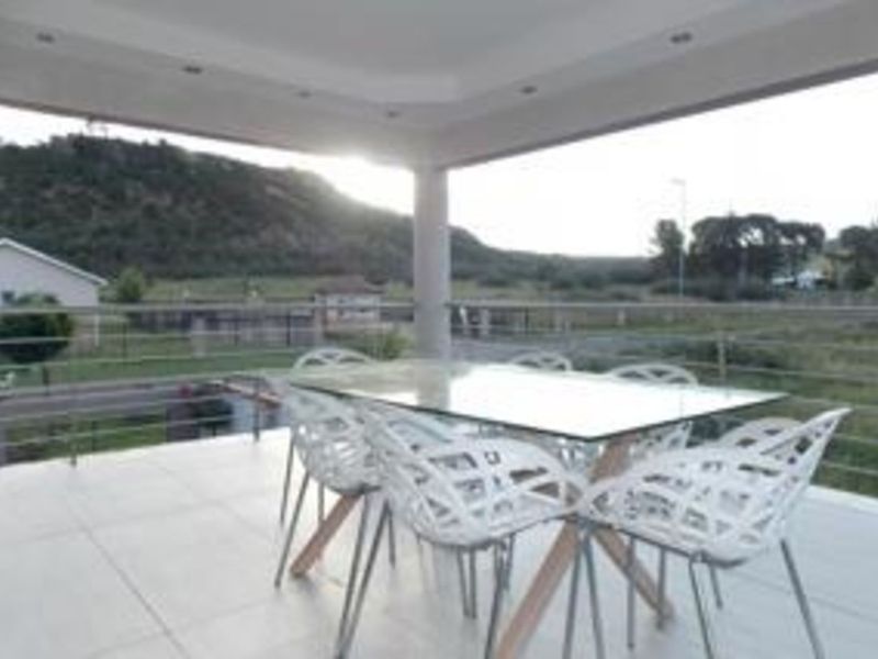 House For Sale in Ladybrand Central - Photo 9