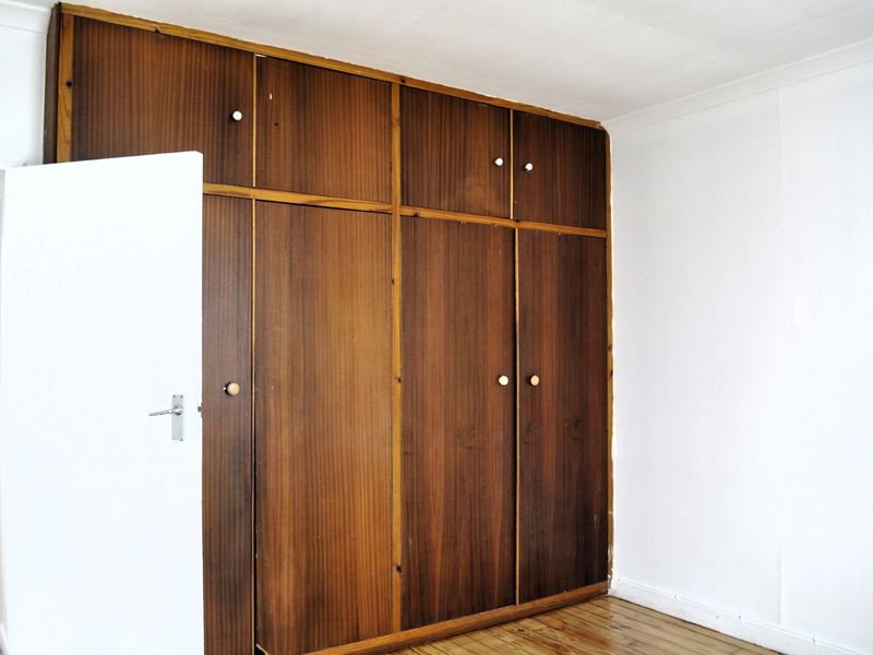 House For Sale in Young Park - Photo 2