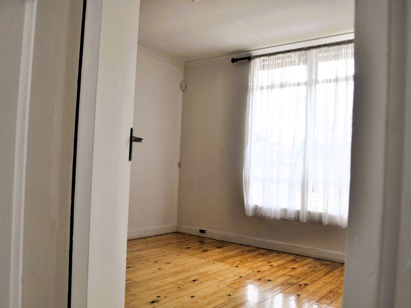 House For Sale in Young Park - Photo 8