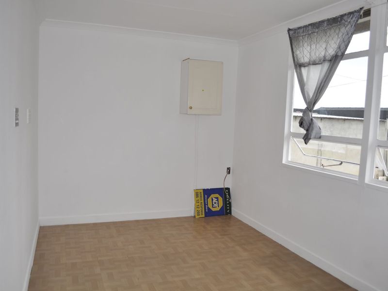 House For Sale in Young Park - Photo 4