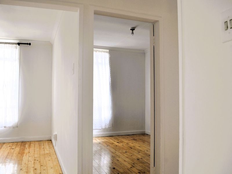 House For Sale in Young Park - Photo 10