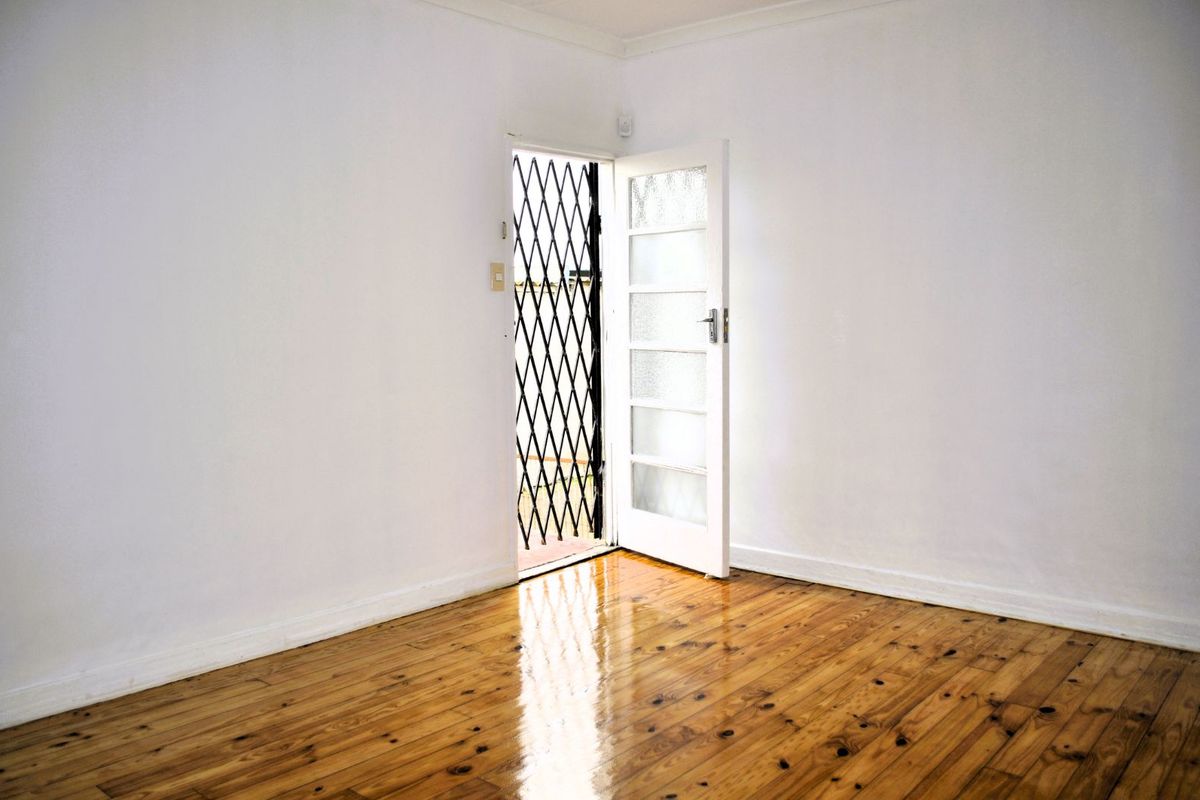 House For Sale in Young Park - Photo 3