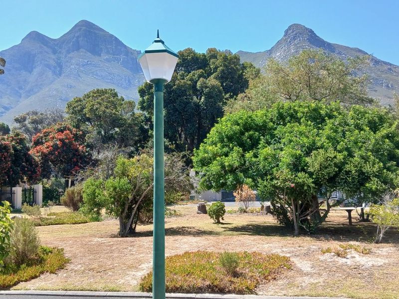 House For Sale in Kleinmond Central - Photo 6