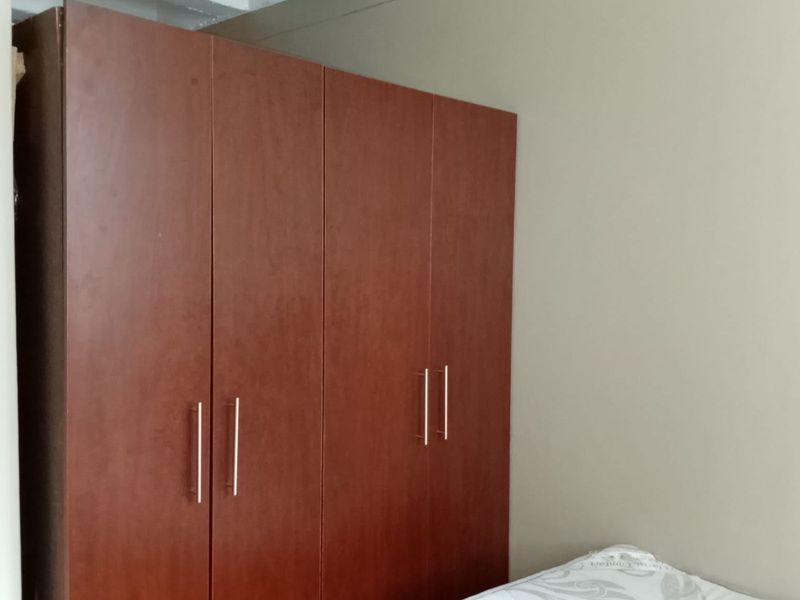 Apartment For Sale in Braamfontein - Photo 6