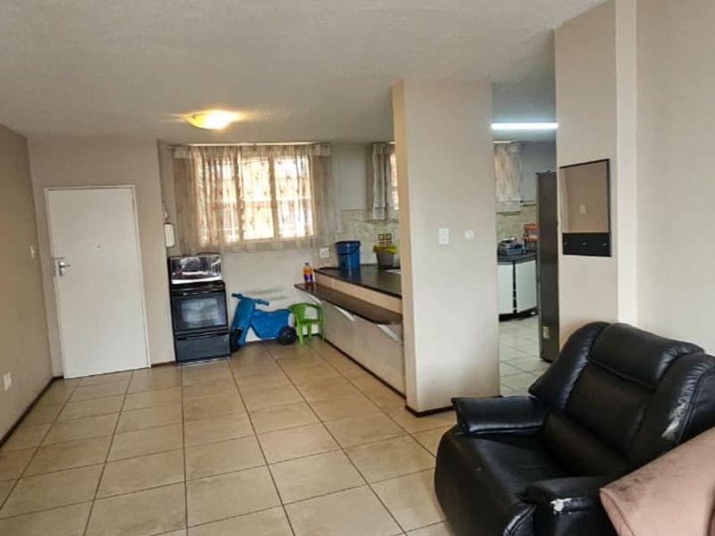 Apartment For Sale in Ferndale - Photo 5