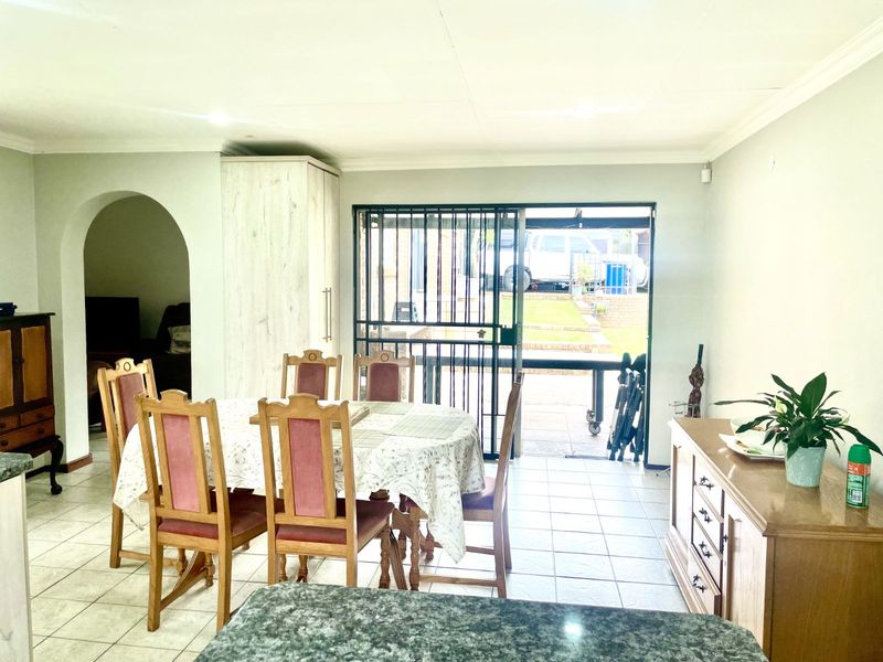 House For Sale in Heuweloord - Photo 10