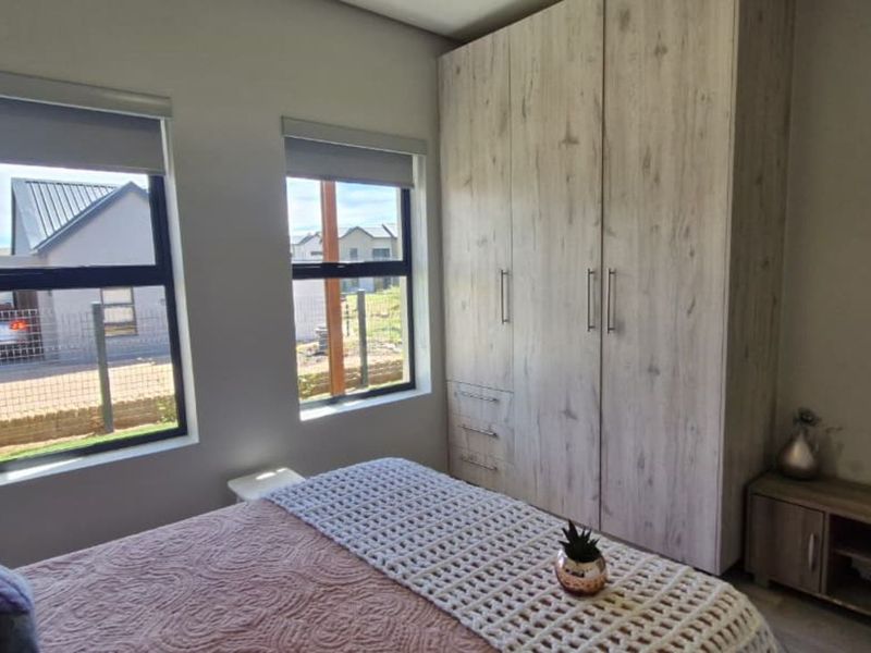 House For Sale in Hartland Lifestyle Estate - Photo 10