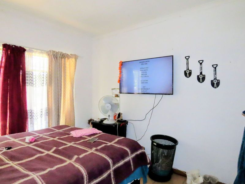 House For Sale in Ventersdorp Central - Photo 7