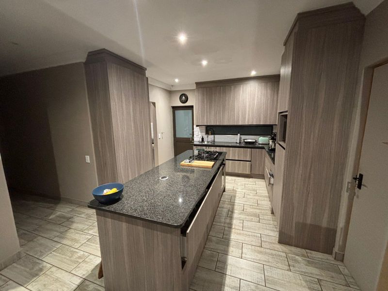 House For Sale in Wilkoppies - Photo 6