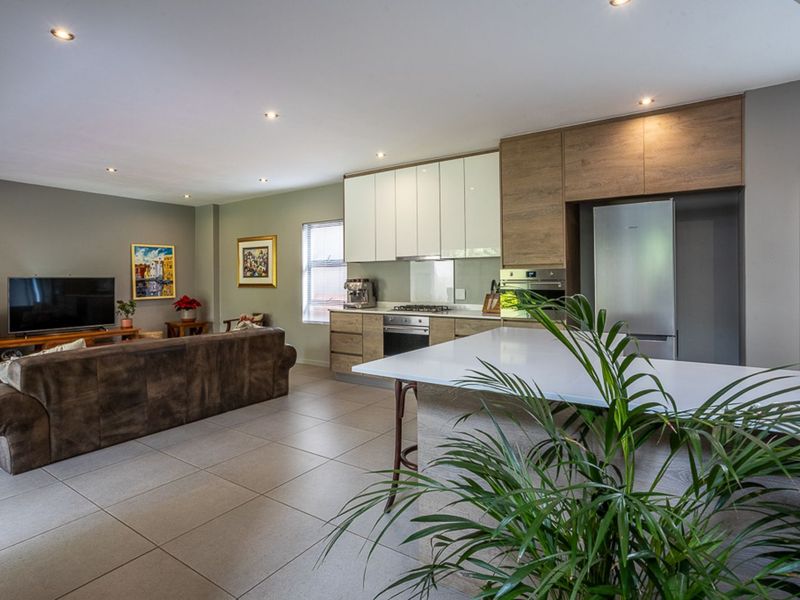 Townhouse For Sale in The Hills Game Reserve Estate - Photo 5