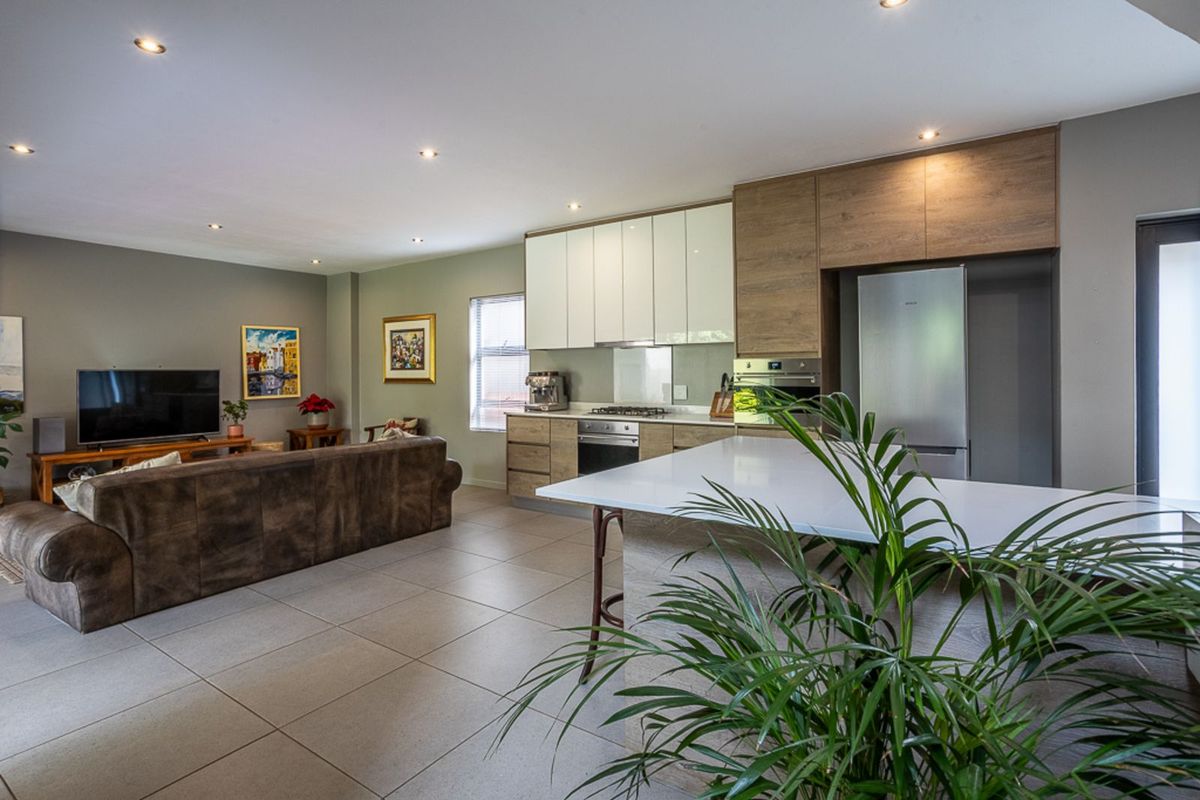 Townhouse For Sale in The Hills Game Reserve Estate - Photo 5