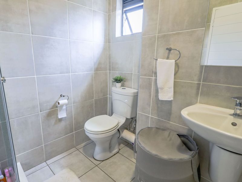Apartment For Sale in Greencreek Lifestlye Estate - Photo 10