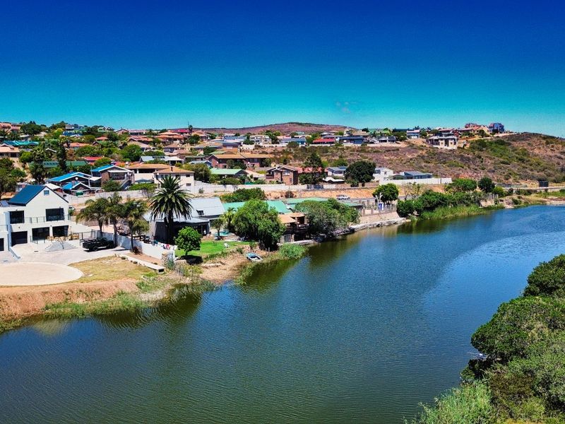 House For Sale in Hartenbos Heuwels - Photo 2