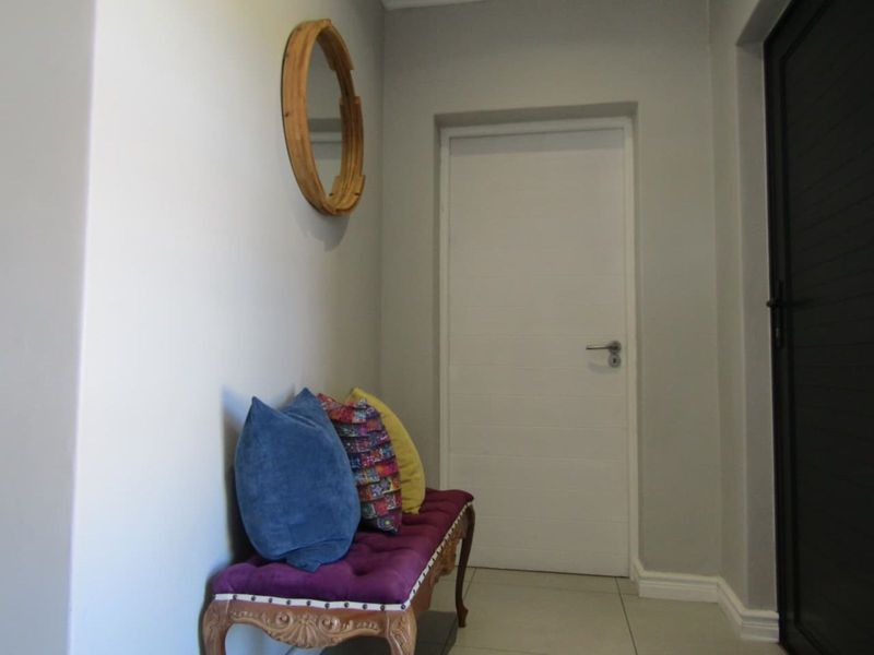 House For Sale in Marinda Park - Photo 2