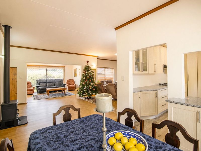 House For Sale in Garsfontein - Photo 7