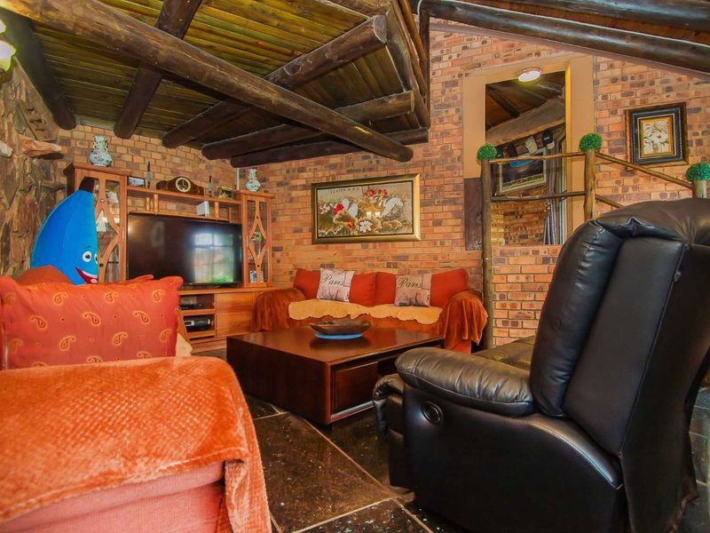 House For Sale in Kloofendal - Photo 7