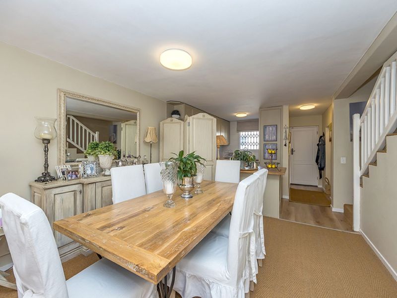 Townhouse For Sale in Wynberg Upper - Photo 5