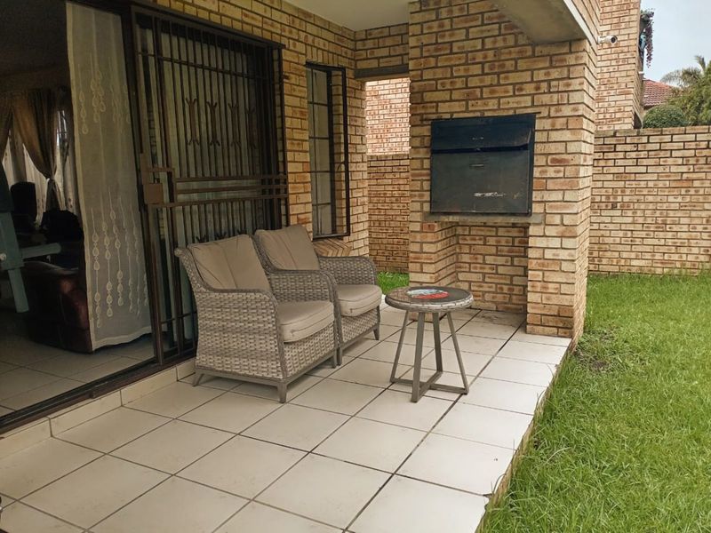 Townhouse For Sale in Randpark Ridge - Photo 10