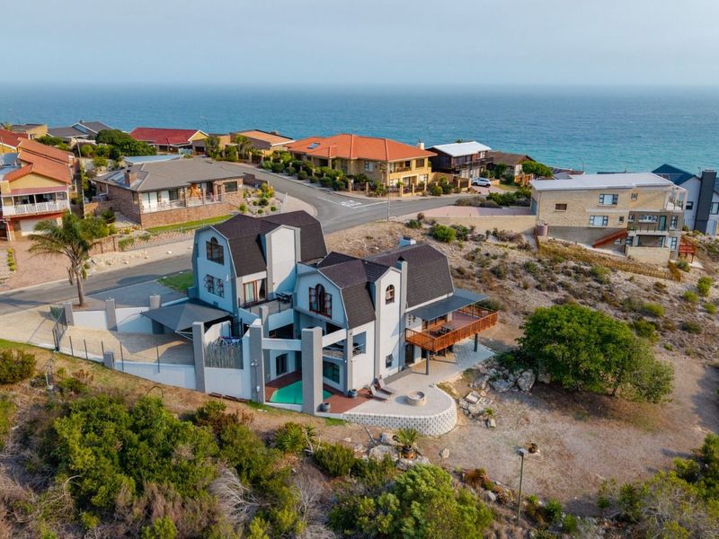 House For Sale in Dana Bay - Photo 6