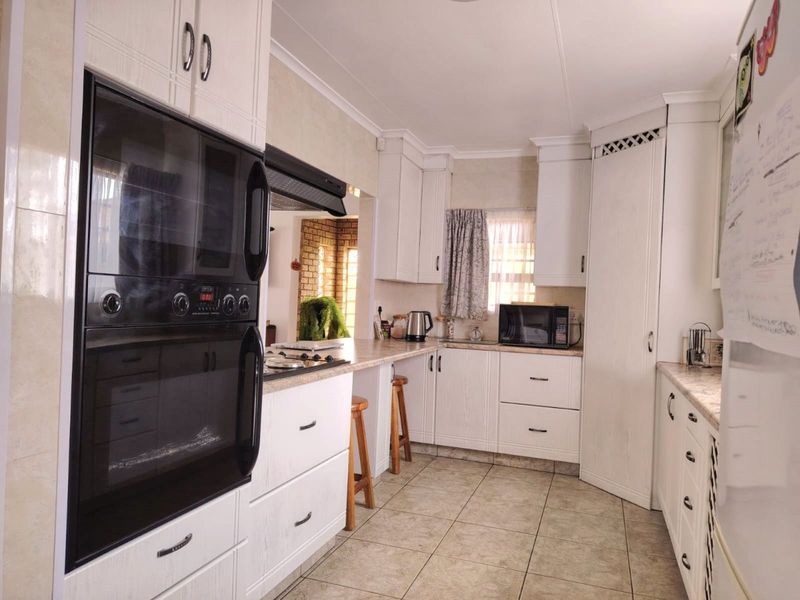 House For Sale in Wierdaglen Estate - Photo 6