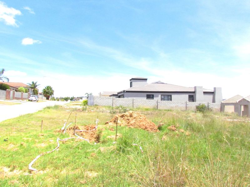 Vacant Land Residential For Sale in Strelitzia Park - Photo 3