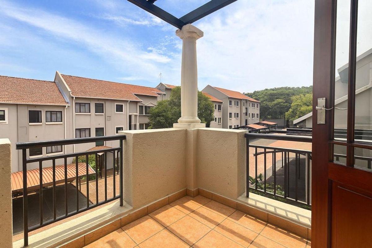 Apartment For Sale in Paulshof - Photo 5