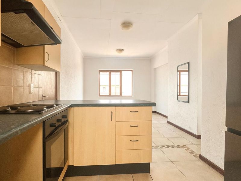 Apartment For Sale in Paulshof - Photo 3