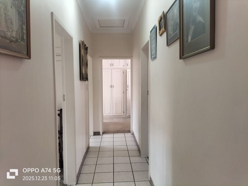 Townhouse For Sale in Irene Park - Photo 5