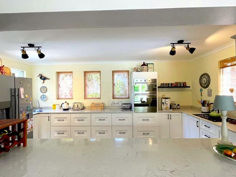 House For Sale in Kingfisher Creek - Photo 9