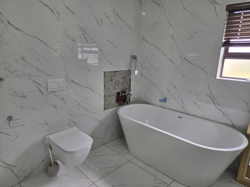 House For Sale in Bendor - Photo 7