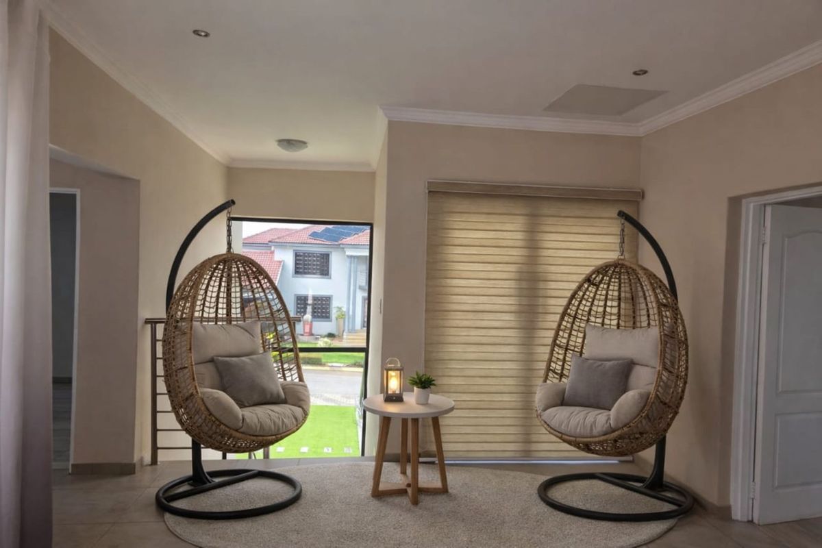 House For Sale in Bendor - Photo 2