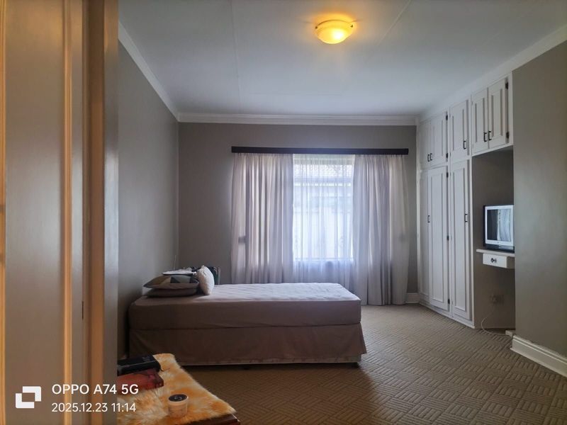 Townhouse For Sale in Irene Park - Photo 6