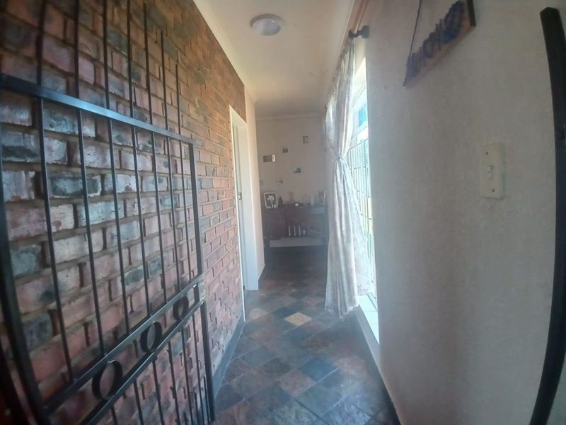 House For Sale in Vaal Park - Photo 8