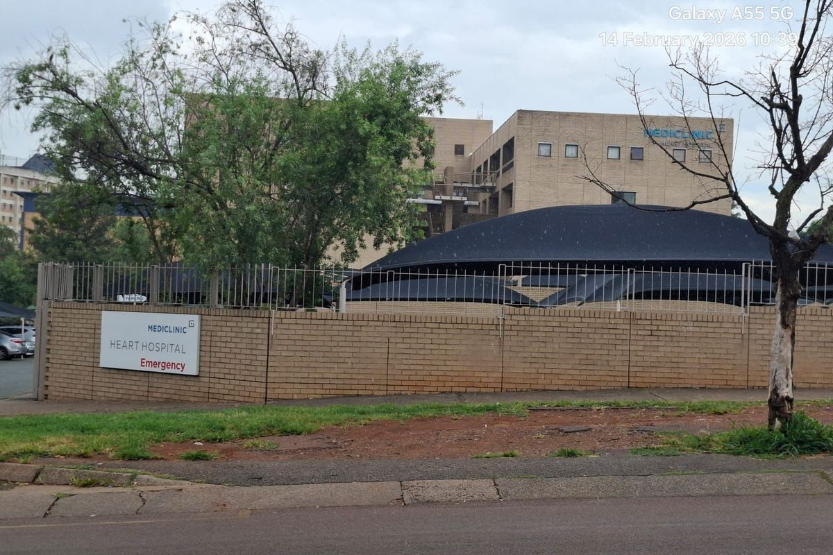 Apartment For Sale in Sunnyside - Photo 3