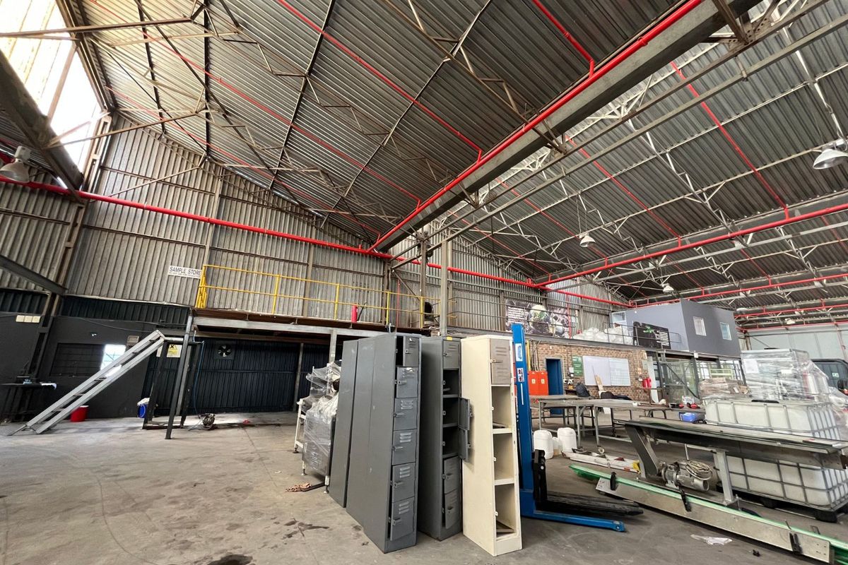 Industrial To Rent in Olifantsfontein - Photo 4