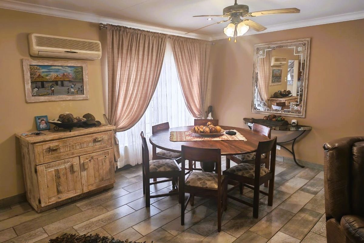 House For Sale in Modimolle Central - Photo 5