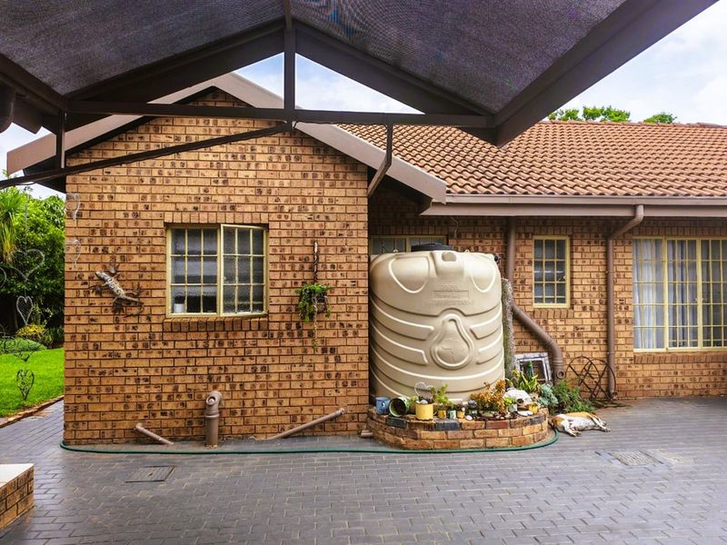 House For Sale in Modimolle Central - Photo 2