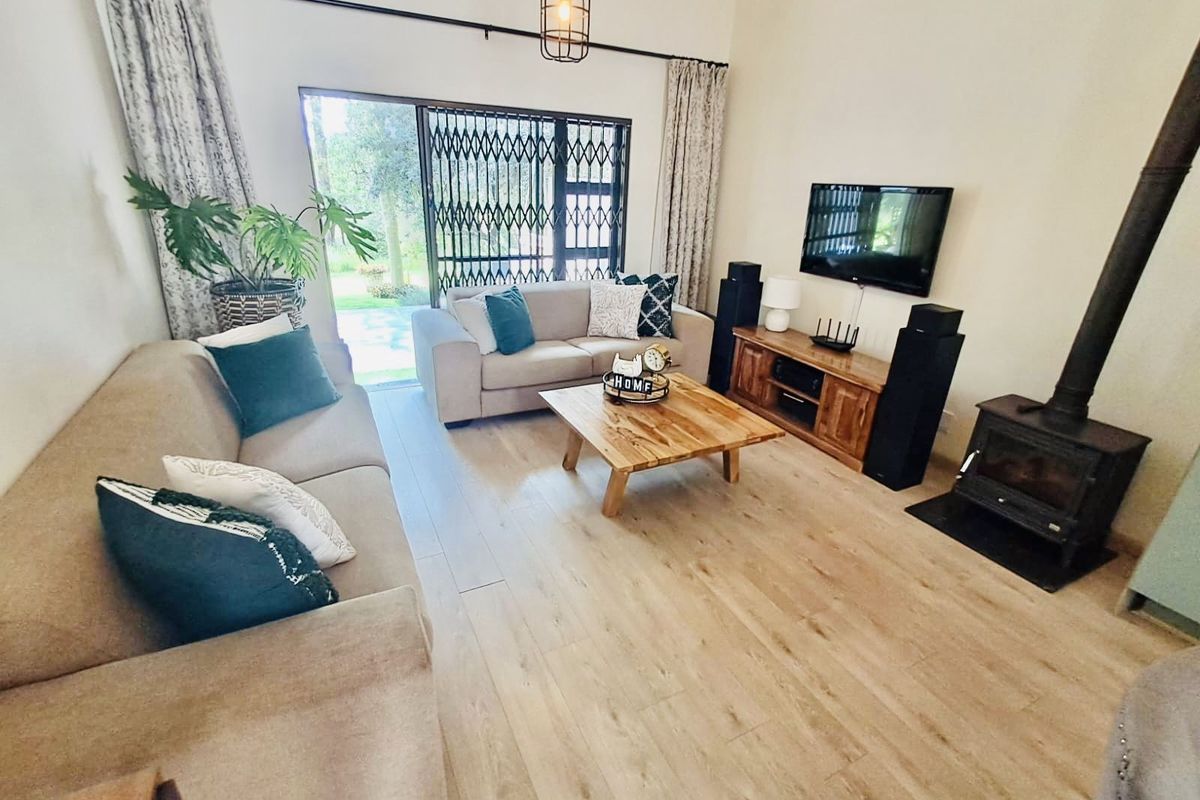 Townhouse For Sale in Jackal Creek Golf Estate - Photo 5