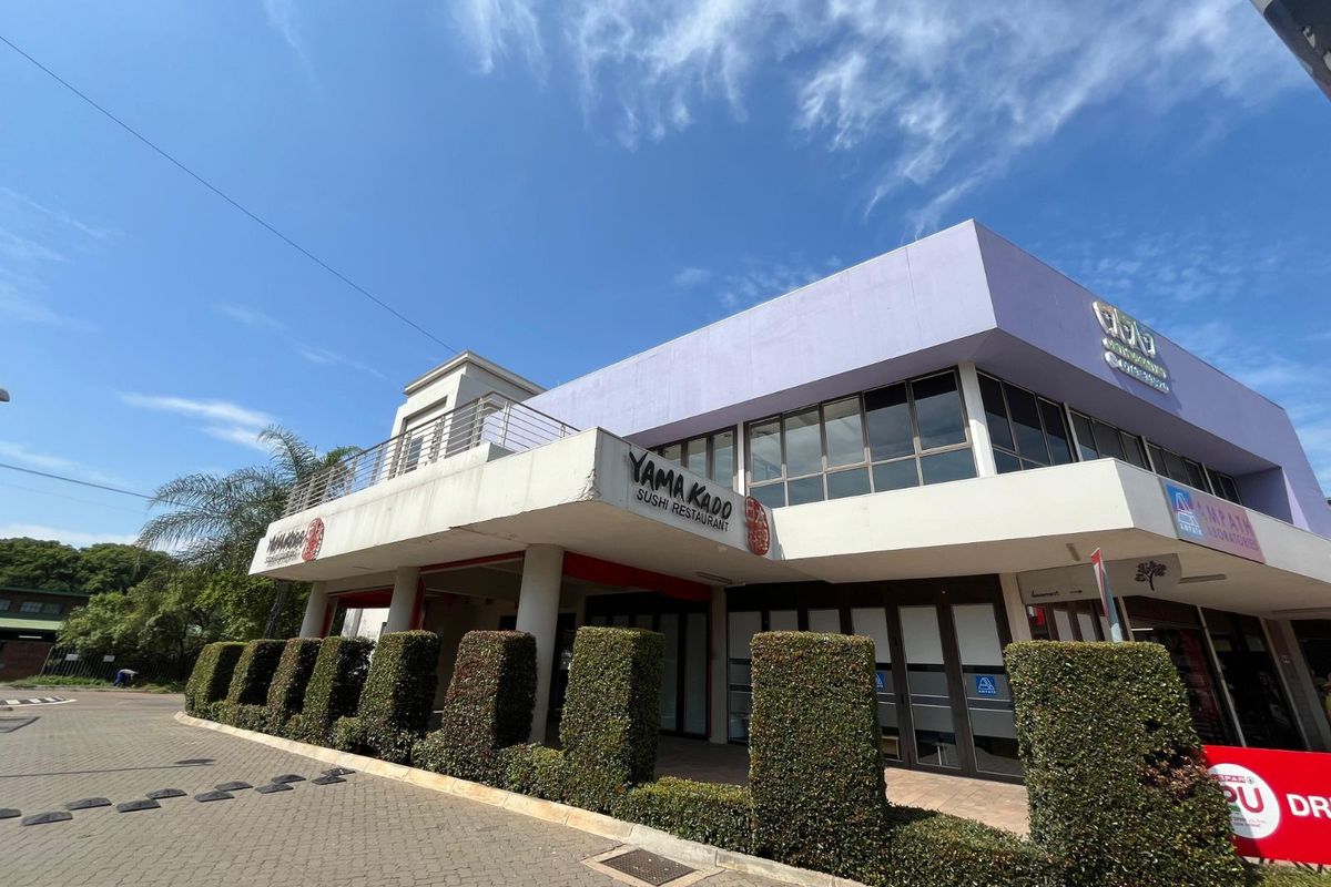 Retail To Rent in Brooklyn - Photo 2