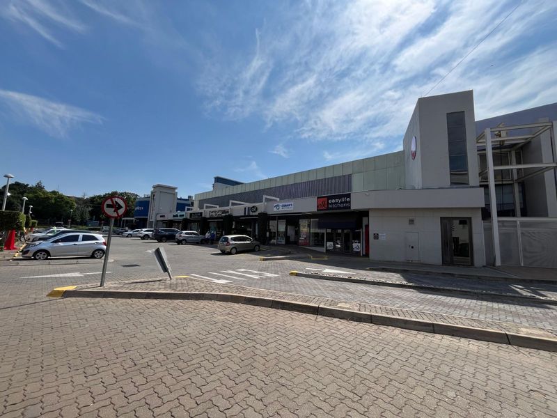 Retail To Rent in Brooklyn - Photo 3